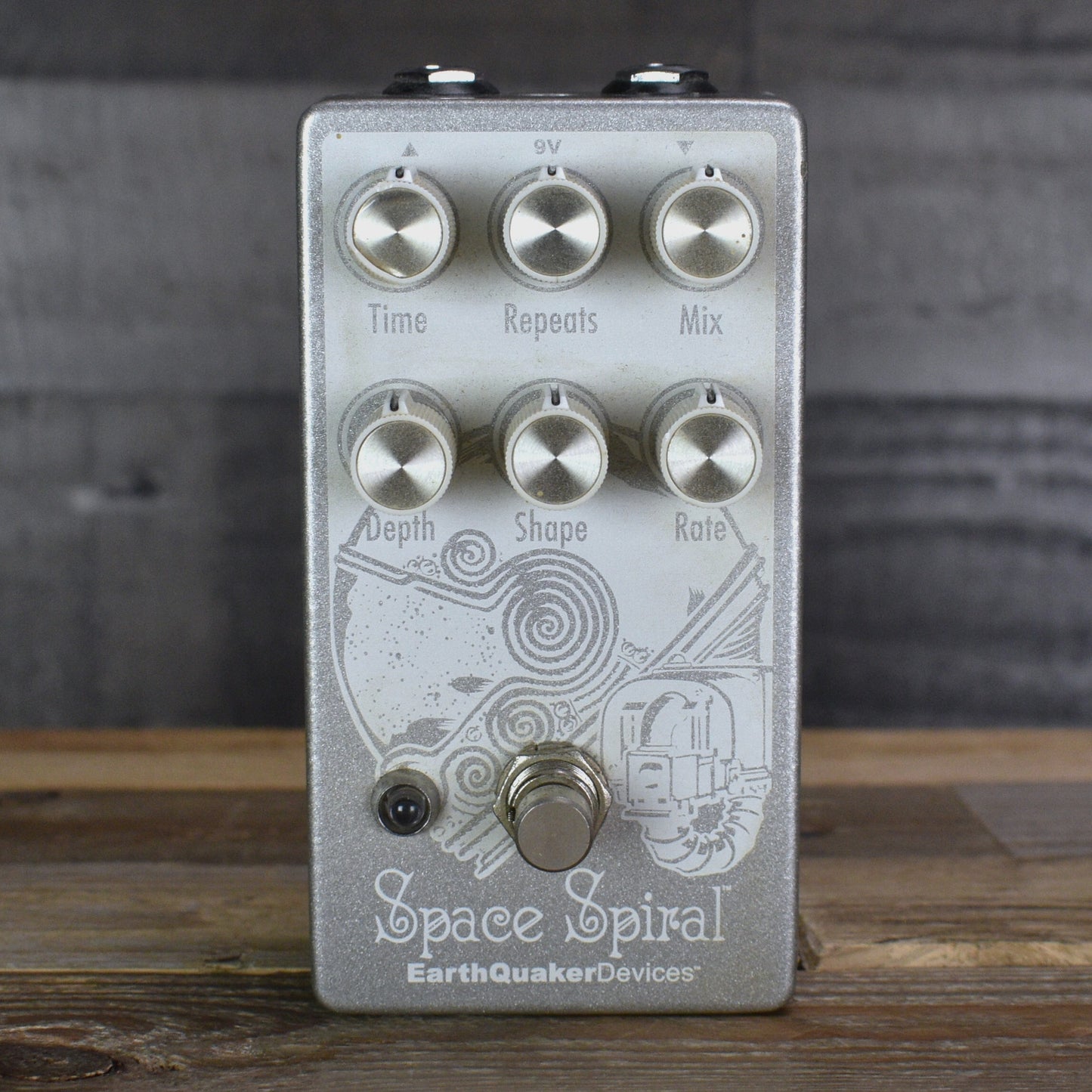 Pre-Owned Earthquaker Devices Space Spiral V1