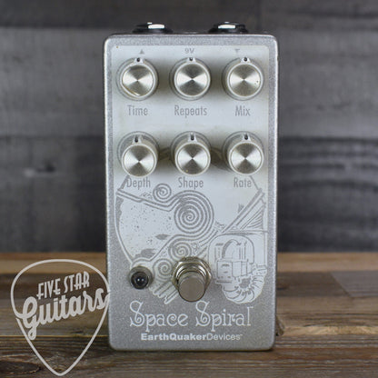 Pre-Owned Earthquaker Devices Space Spiral V1