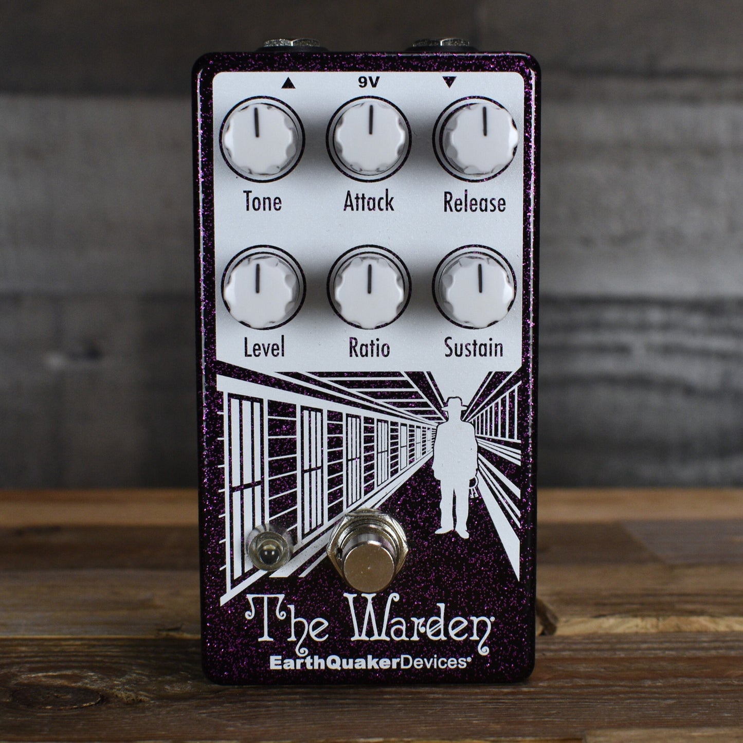 Pre-Owned Earthquaker Devices The Warden Optical Compressor V2 - Limited Edition Purple Sparkle