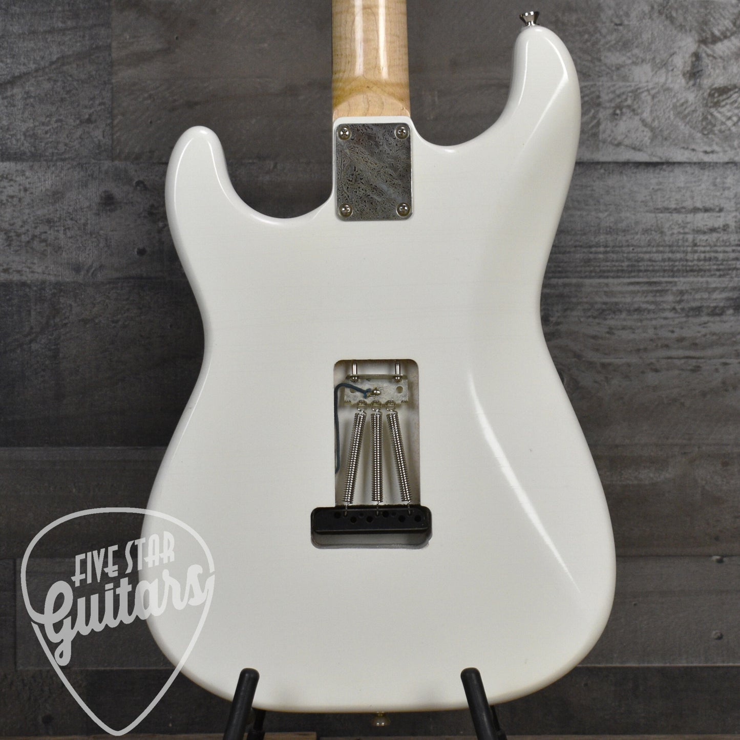 Pre-Owned Echopark Echocaster R '60 - White with Original Hard Shell Case