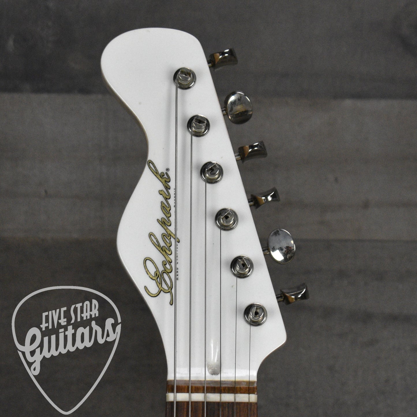 Pre-Owned Echopark Echocaster R '60 - White with Original Hard Shell Case