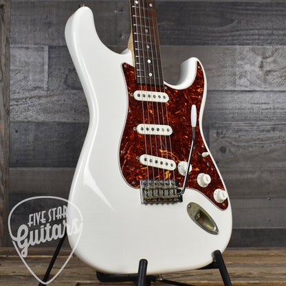 Pre-Owned Echopark Echocaster R '60 - White with Original Hard Shell Case