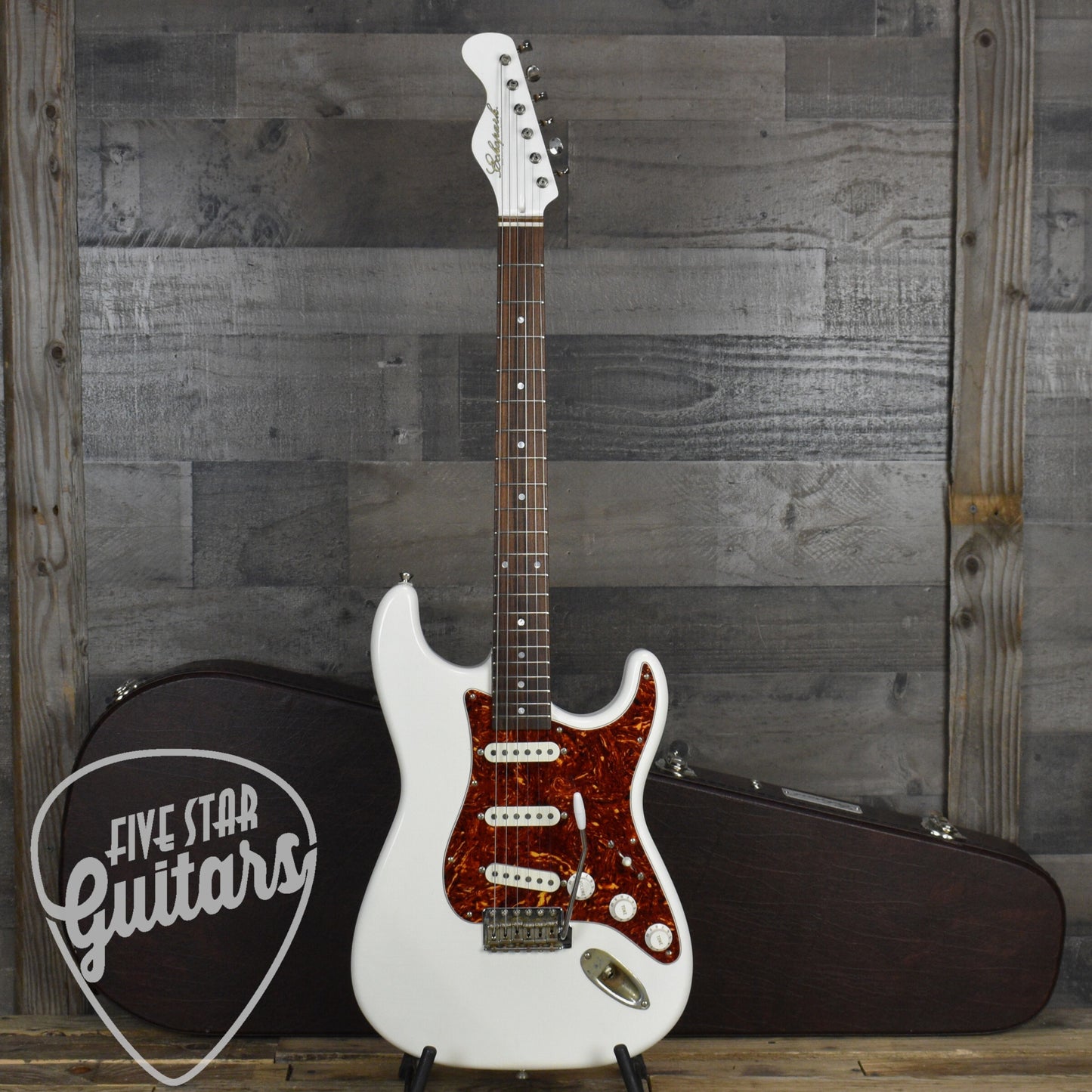 Pre-Owned Echopark Echocaster R '60 - White with Original Hard Shell Case