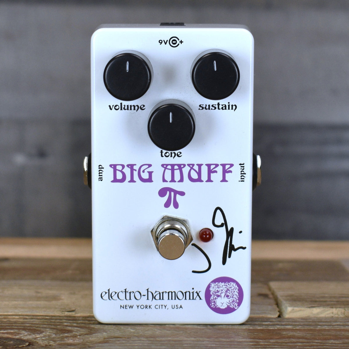 Pre-Owned Electro-Harmonix J Mascis Ram's Head Big Muff Pi