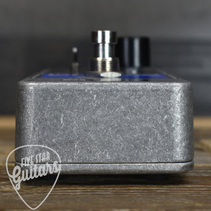 Pre-Owned Electro-Harmonix Neo Clone