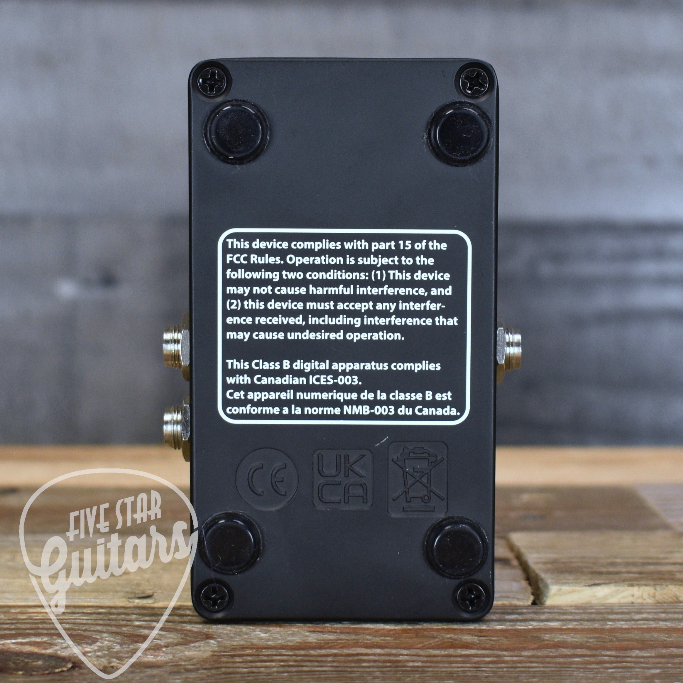 Pre-Owned Electro-Harmonix Oceans 11 Reverb – Five Star Guitars