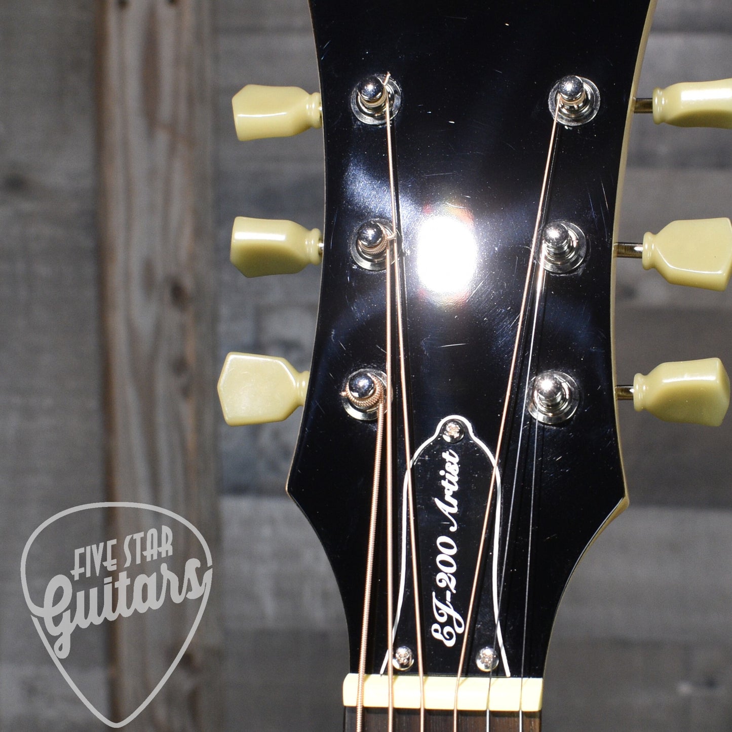 Pre-Owned Epiphone EJ-200 Artist/N - Natural with Hard Shell Case