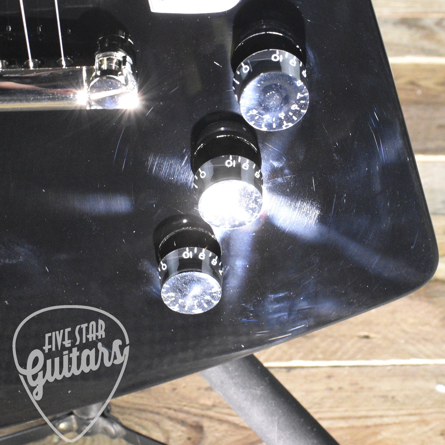 Pre-Owned Epiphone Explorer - Ebony