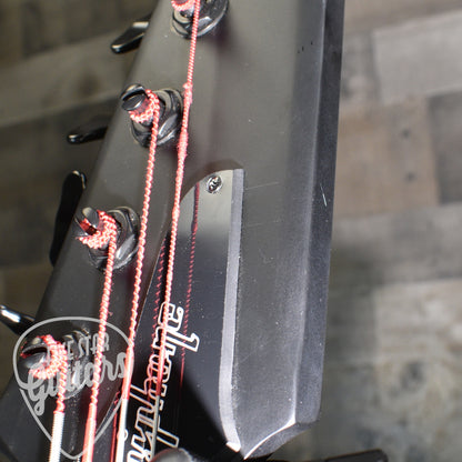 Pre-Owned Epiphone Goth Thunderbird IV - Pitch Black