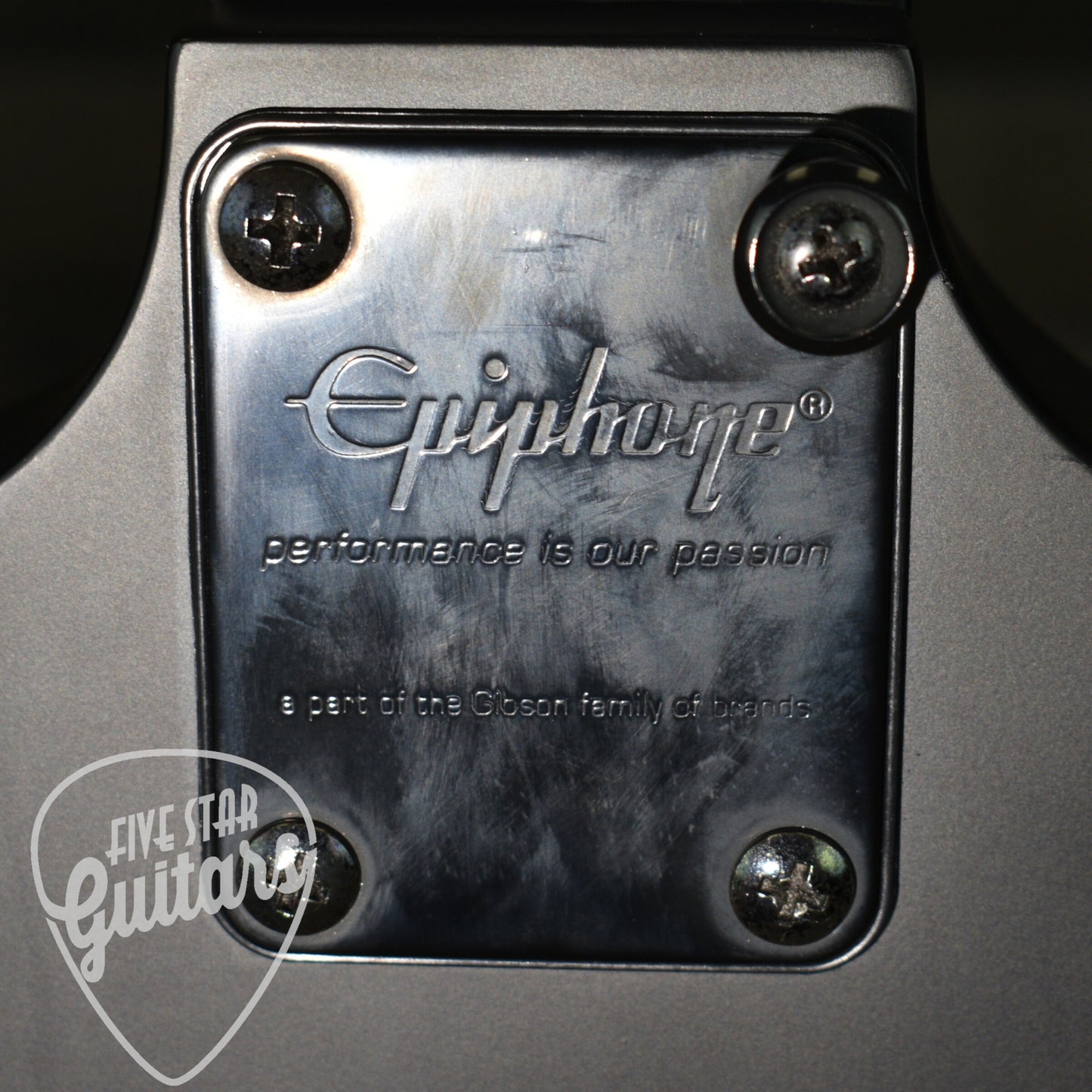 Pre-Owned Epiphone Goth Thunderbird IV - Pitch Black
