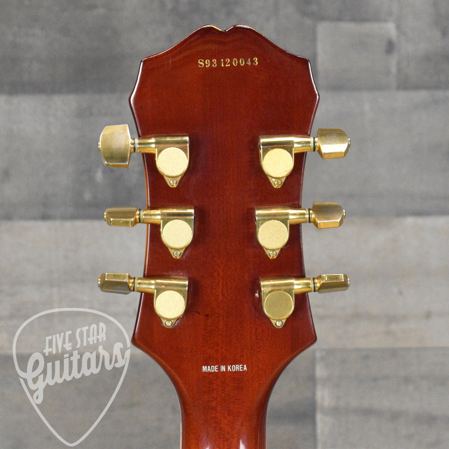 Pre-Owned Epiphone Joe Pass Emperor II - Heritage Cherry Sunburst with Hardshell Case