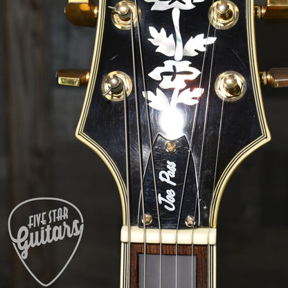 Pre-Owned Epiphone Joe Pass Emperor II - Heritage Cherry Sunburst with Hardshell Case