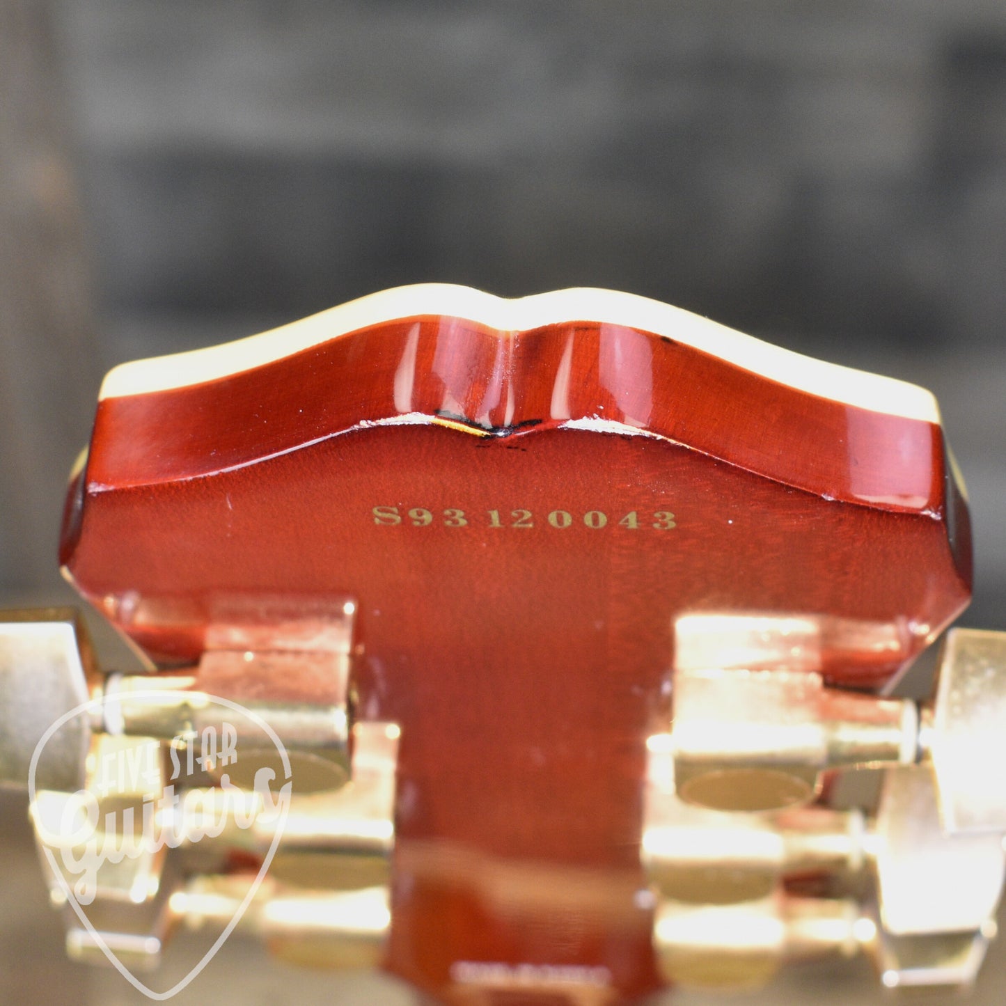 Pre-Owned Epiphone Joe Pass Emperor II - Heritage Cherry Sunburst with Hardshell Case