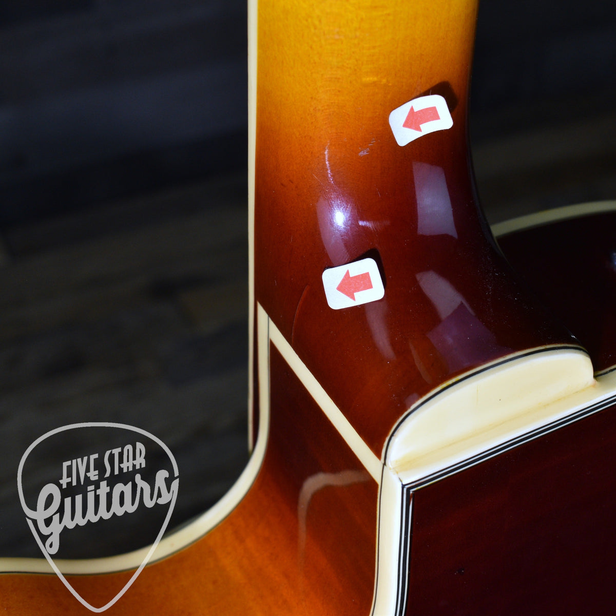Pre-Owned Epiphone Joe Pass Emperor - Vintage Sunburst with Hardshell Case