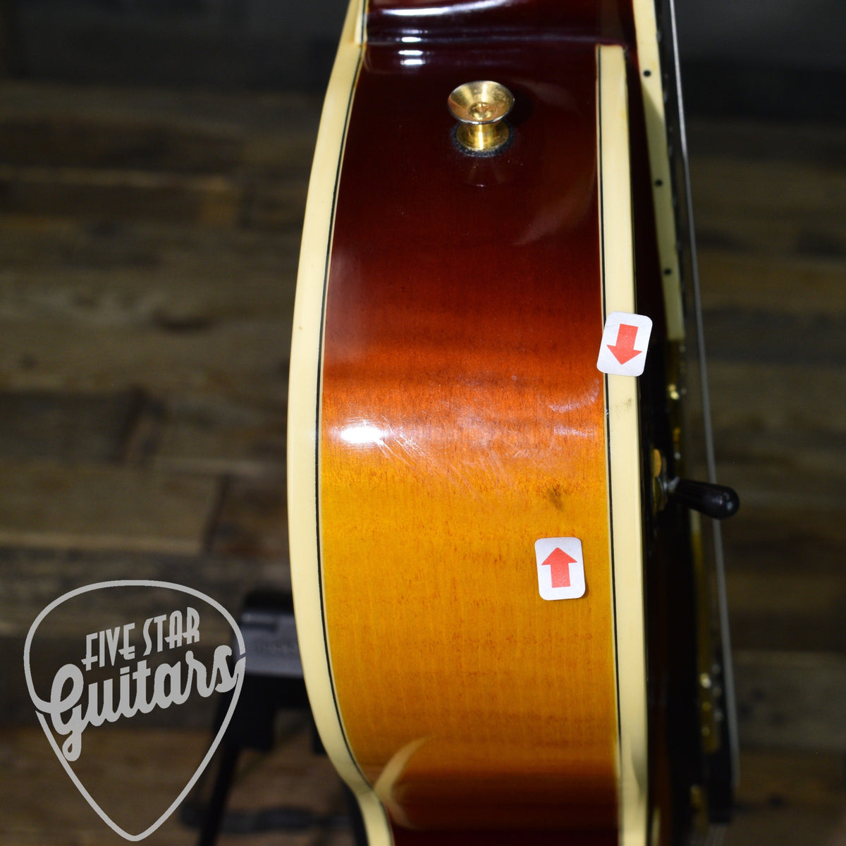 Pre-Owned Epiphone Joe Pass Emperor - Vintage Sunburst with Hardshell Case