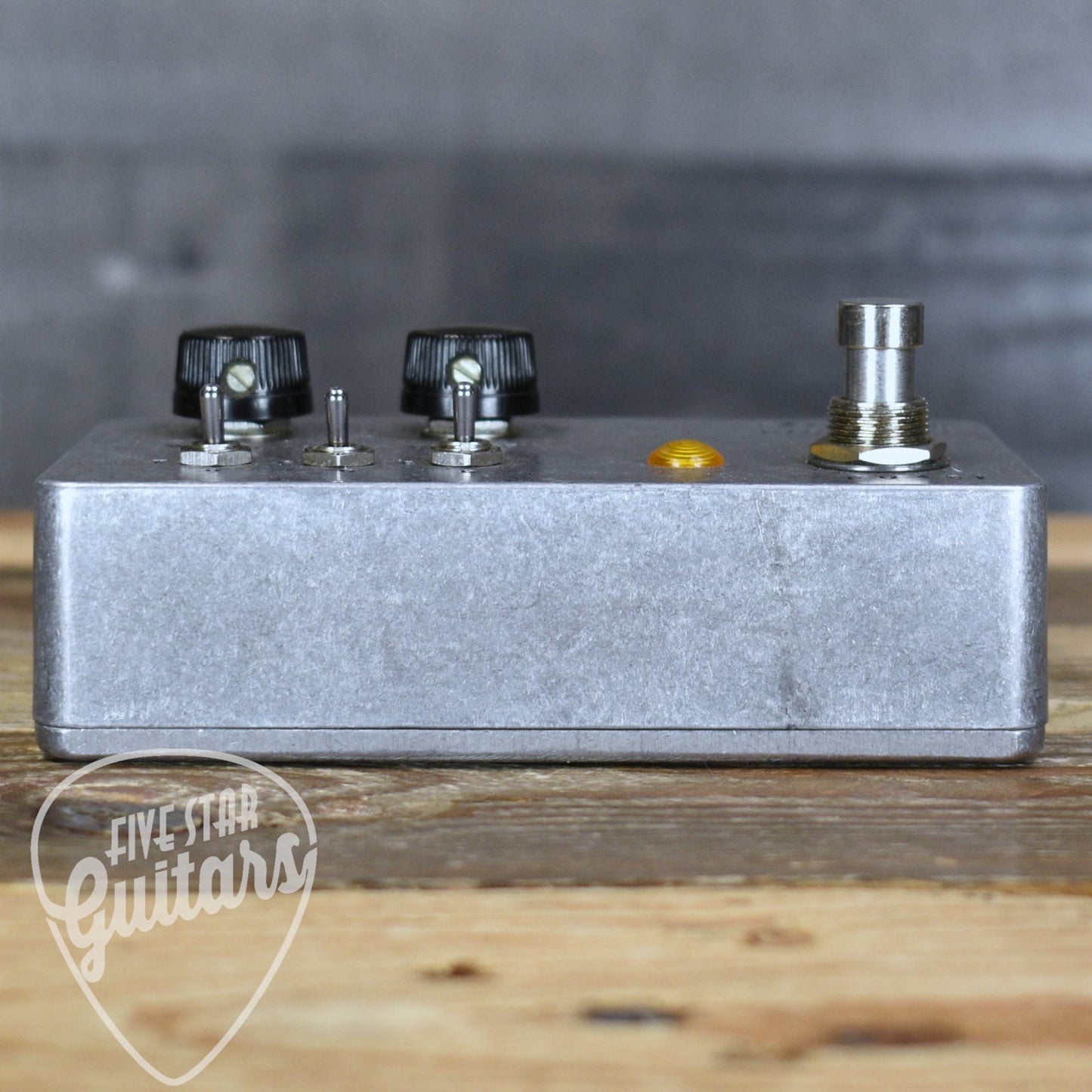 Pre-Owned Fairfield Circuitry Unpleasant Surprise Fuzz