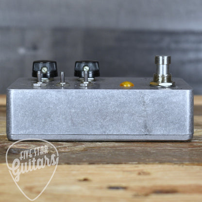 Pre-Owned Fairfield Circuitry Unpleasant Surprise Fuzz
