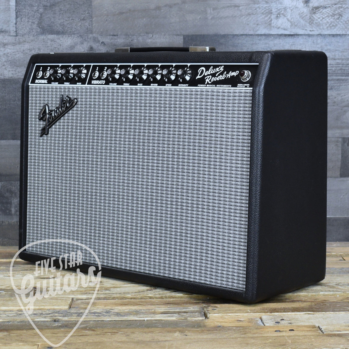 Pre-Owned Fender '65 Deluxe Reverb Reissue