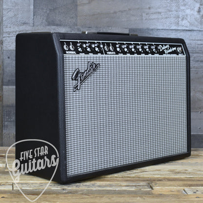 Pre-Owned Fender '65 Deluxe Reverb Reissue