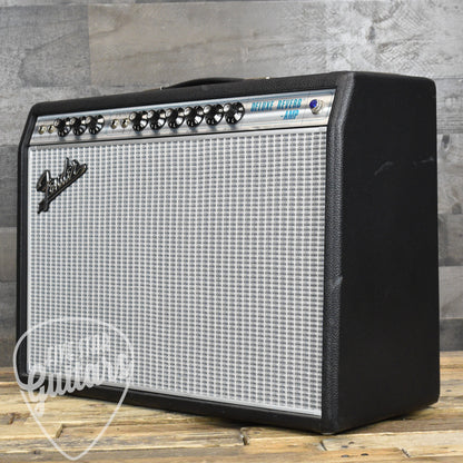Pre-Owned Fender '68 Custom Deluxe Reverb w/ Cover and Footswitch