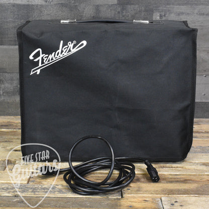 Pre-Owned Fender '68 Custom Vibro Champ Reverb