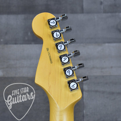 Pre-Owned Fender 70th Anniversary American Professional II Stratocaster - Cometburst with Hardshell Case
