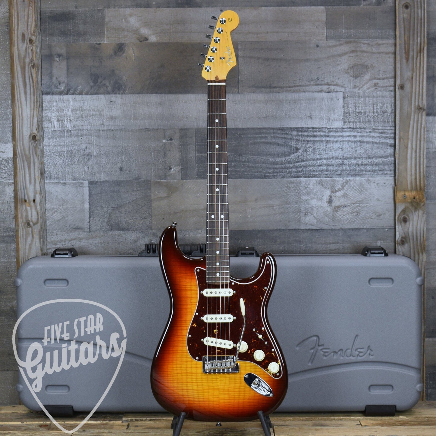 Pre-Owned Fender 70th Anniversary American Professional II Stratocaster - Cometburst with Hardshell Case