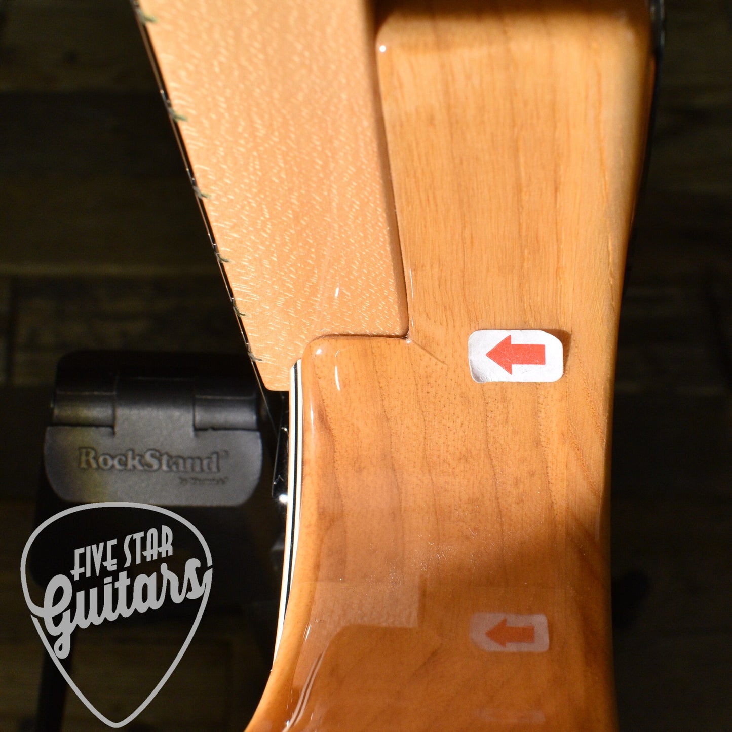 Pre-Owned Fender '72 Thinline Telecaster - Natural with Gigbag