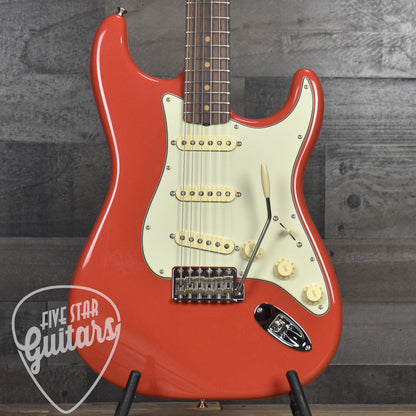 Pre-Owned Fender AVII 60s Stratocaster - Fiesta Red with Hard Shell Case