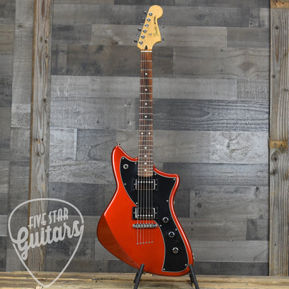 Pre-Owned Fender Alternate Reality Meteora - Candy Apple Red with Hardshell Case