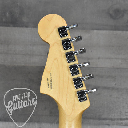 Pre-Owned Fender Alternate Reality Meteora - Candy Apple Red with Hardshell Case