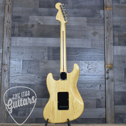 Pre-Owned Fender Alternate Reality Sixty-Six - Natural