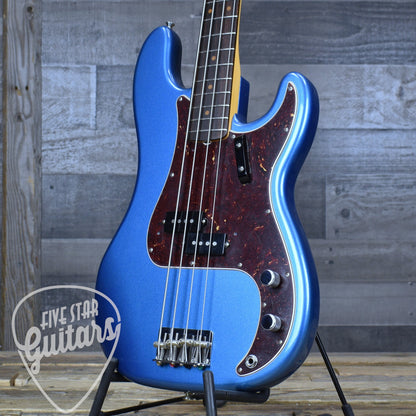 Pre-Owned Fender American Original '60s Precision Bass - Lake Placid Blue with Hardshell Case
