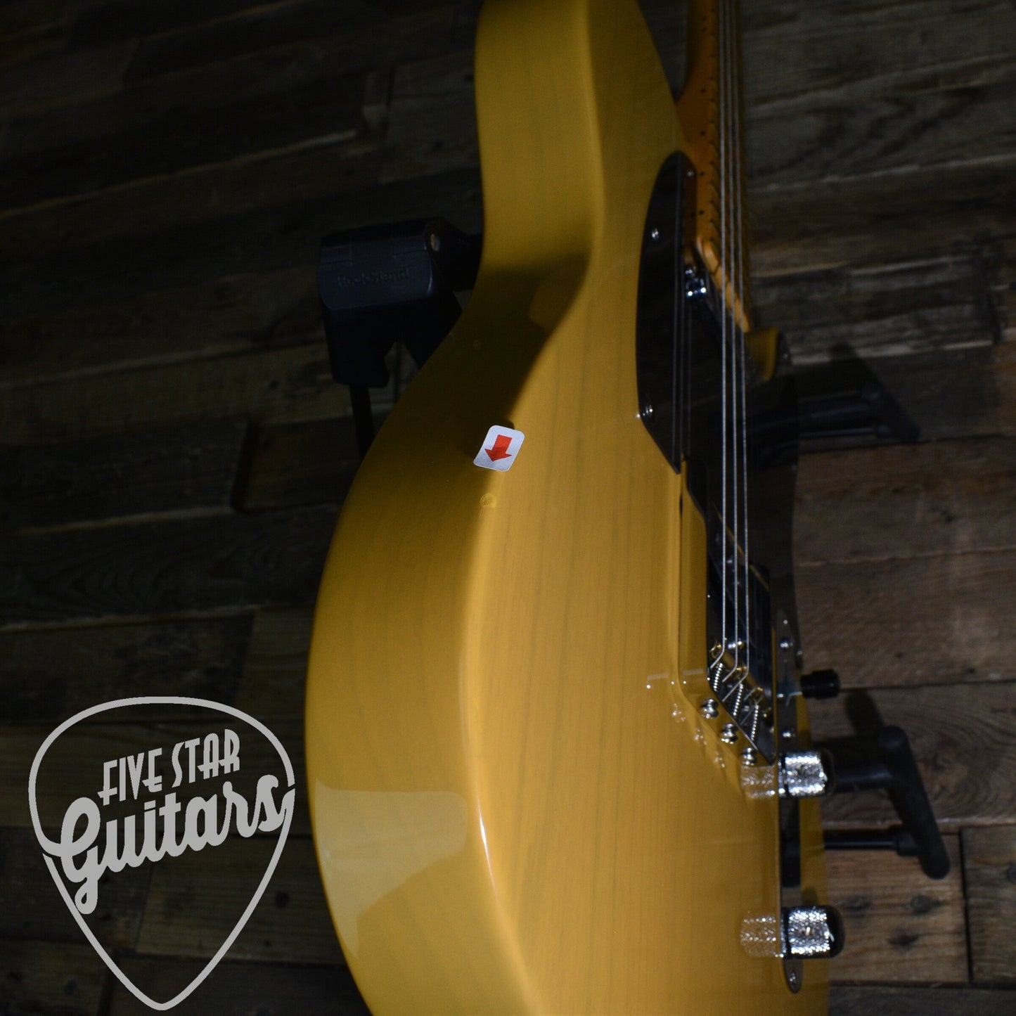 Pre-Owned Fender American Professional Classic Telecaster - Butterscotch Blonde
