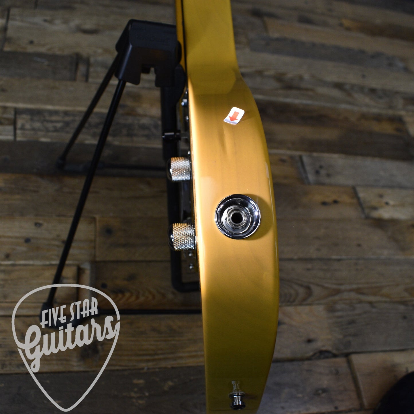 Pre-Owned Fender American Professional Classic Telecaster - Butterscotch Blonde