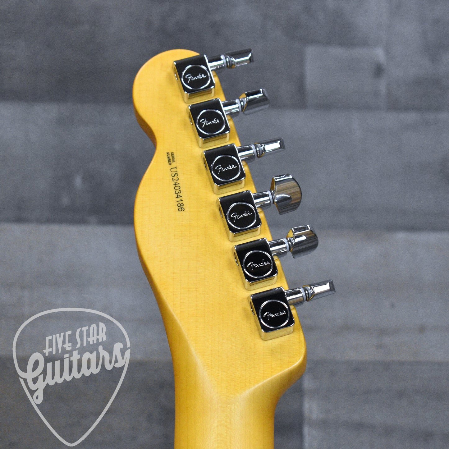 Pre-Owned Fender American Professional II Telecaster - Butterscotch Blonde with Hardshell Case
