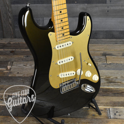 Pre-Owned Fender American Ultra Stratocaster - Texas Tea with Hardshell Case