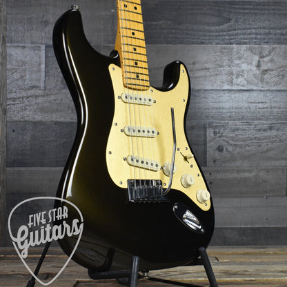 Pre-Owned Fender American Ultra Stratocaster - Texas Tea with Hardshell Case