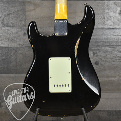 Pre-Owned Fender Custom Shop 1960 Stratocaster - Black with Hardshell Case