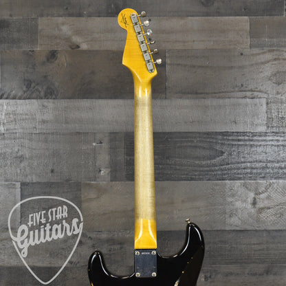 Pre-Owned Fender Custom Shop 1960 Stratocaster - Black with Hardshell Case