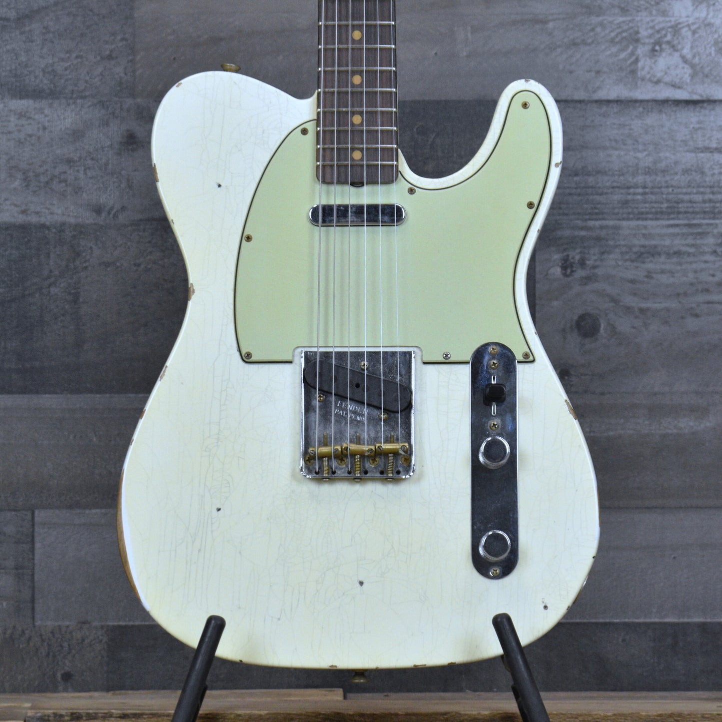 Pre-Owned Fender Custom Shop '63 Telecaster - Aged Olympic White with Hardshell Case