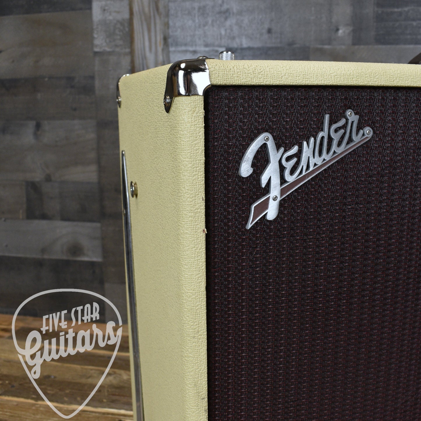 Pre-Owned Fender Custom Shop Tone-Master 212 Cabinet - V30 Speakers with Slip Cover