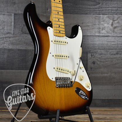 Pre-Owned Fender Eric Johnson Stratocaster Maple - 2 Color Sunburst with Hard Shell Case