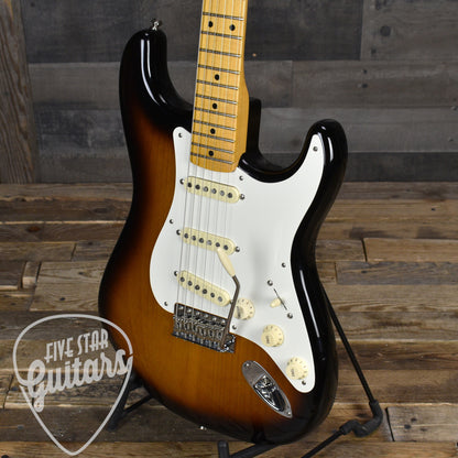 Pre-Owned Fender Eric Johnson Stratocaster Maple - 2 Color Sunburst with Hard Shell Case