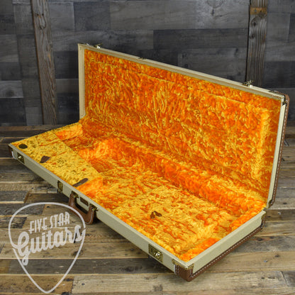 Pre-Owned Fender G&G Deluxe Hardshell Case