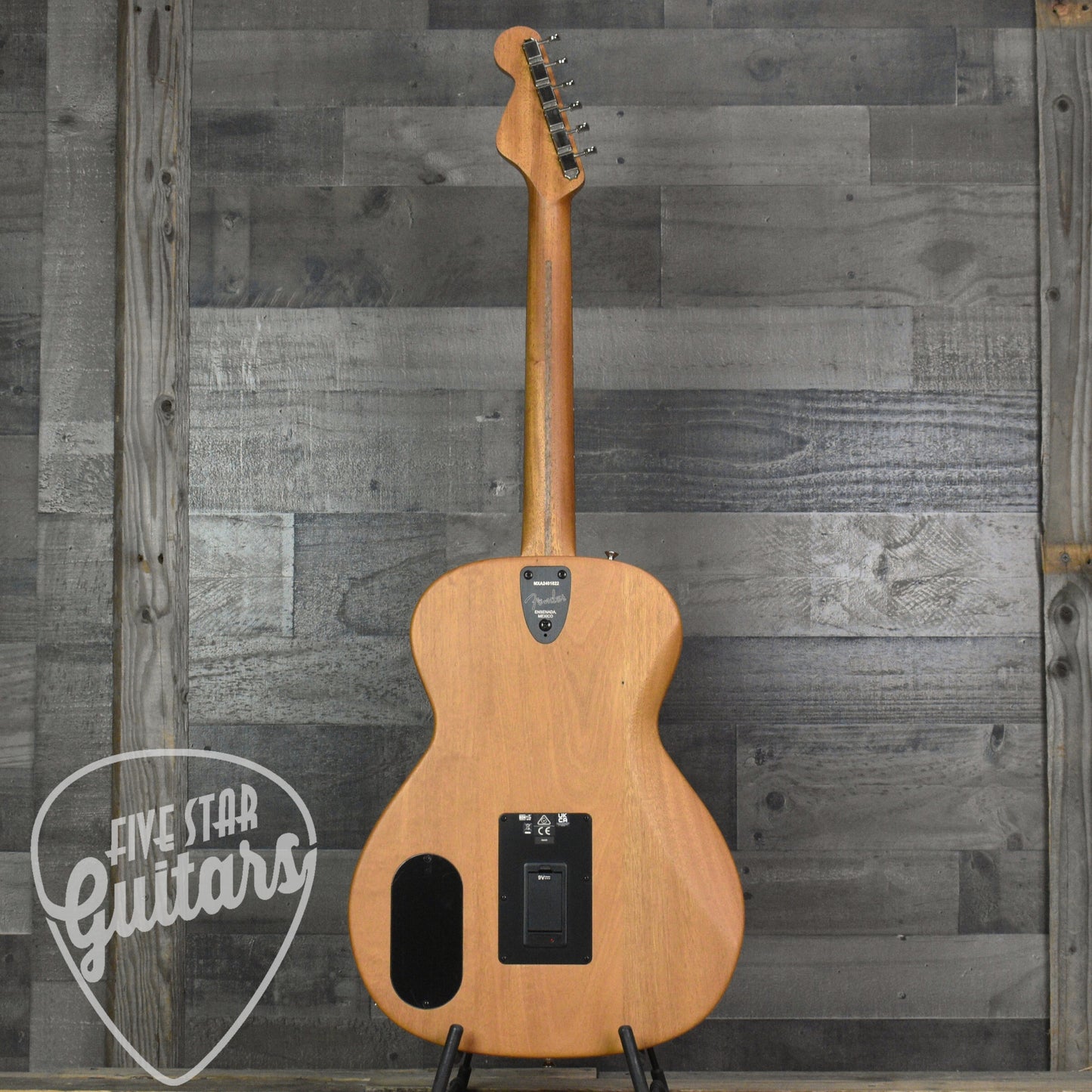 Pre-Owned Fender Highway Series Parlor-Mahogany - Natural with Gigbag