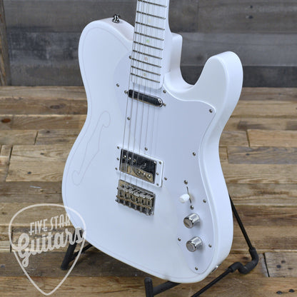 Pre-Owned Fender Japan Silent Siren Telecaster  - Arctic White with Hardshell Case