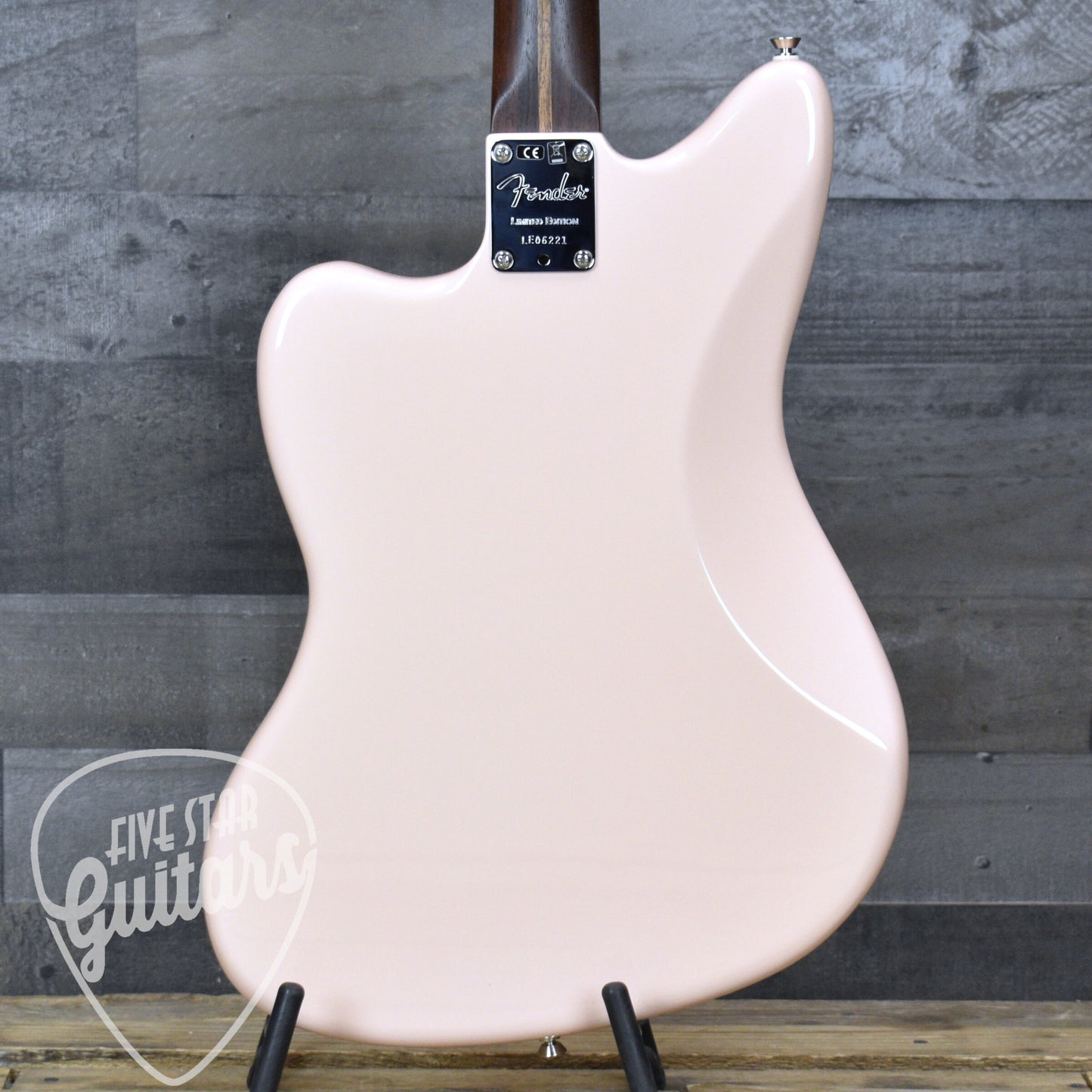 Pre-Owned Fender Limited Edition American Professional Jazzmaster Rosewood - Shell Pink with Hard Shell Case
