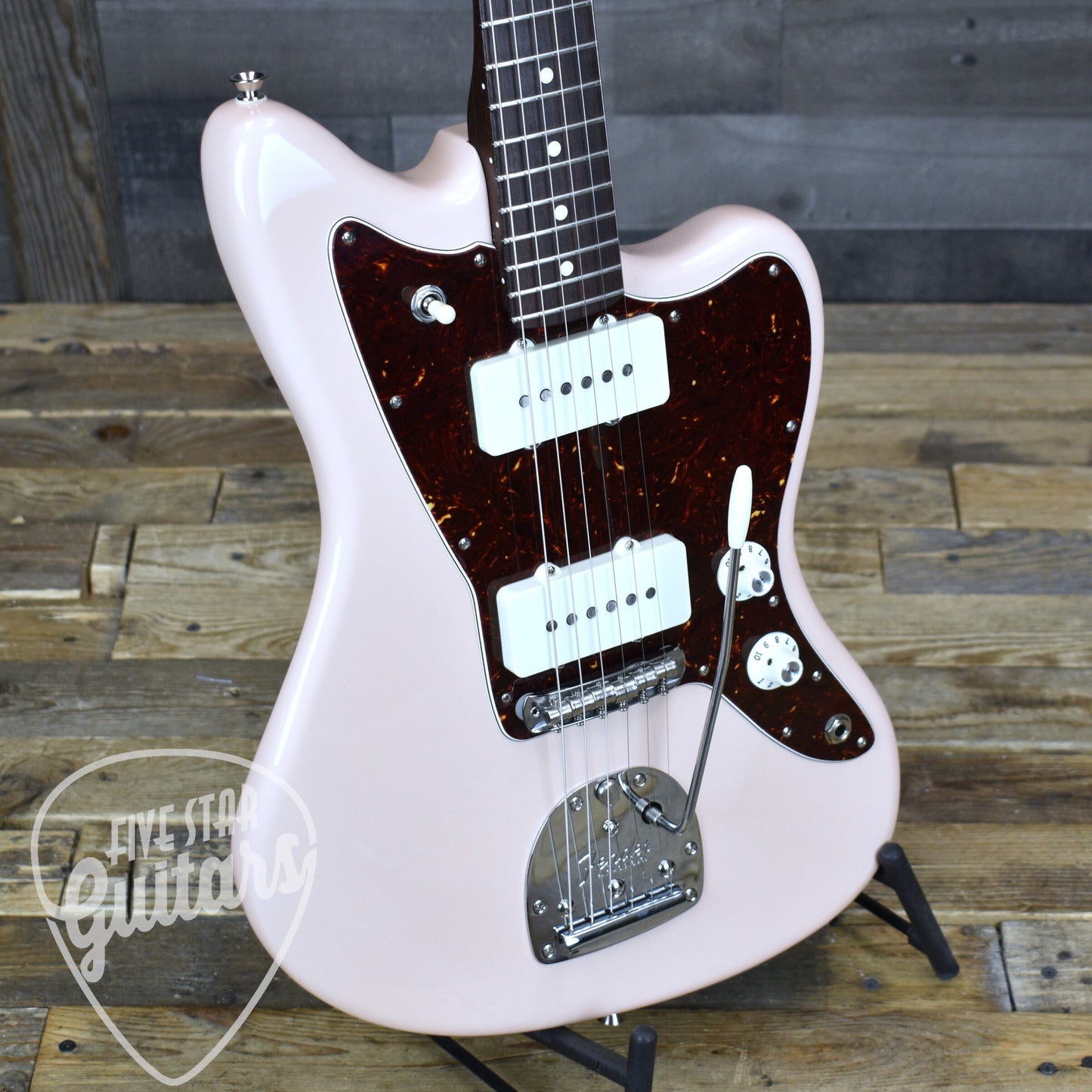 Pre-Owned Fender Limited Edition American Professional Jazzmaster Rosewood - Shell Pink with Hard Shell Case