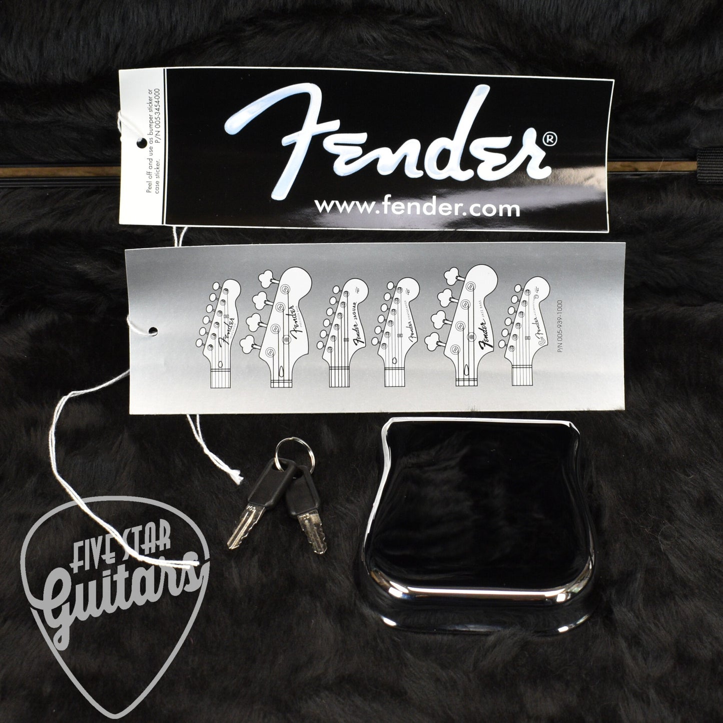 Pre-Owned Fender Limited Edition American Vintage '52 Telecaster - Blackguard Blonde with Hardshell Case